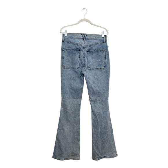 Veronica Beard Florence Flare Patch Pocket Jean in Cape - Picture 10 of 12